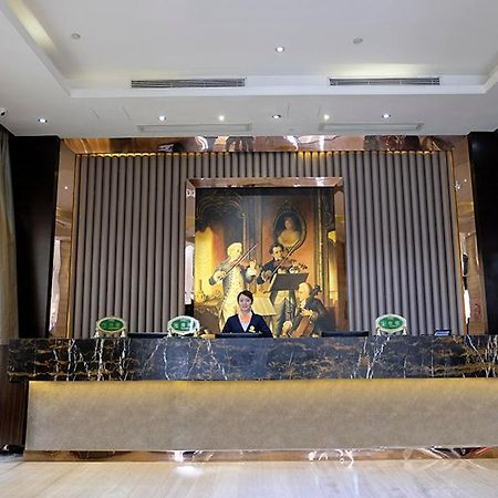 Vienna Hotel Dongguan Gaobu Exterior photo