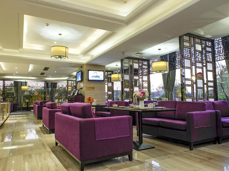 Vienna Hotel Dongguan Gaobu Exterior photo